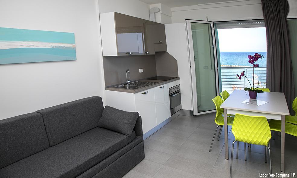 Residence Acquasuite Мартинсикуро Экстерьер фото